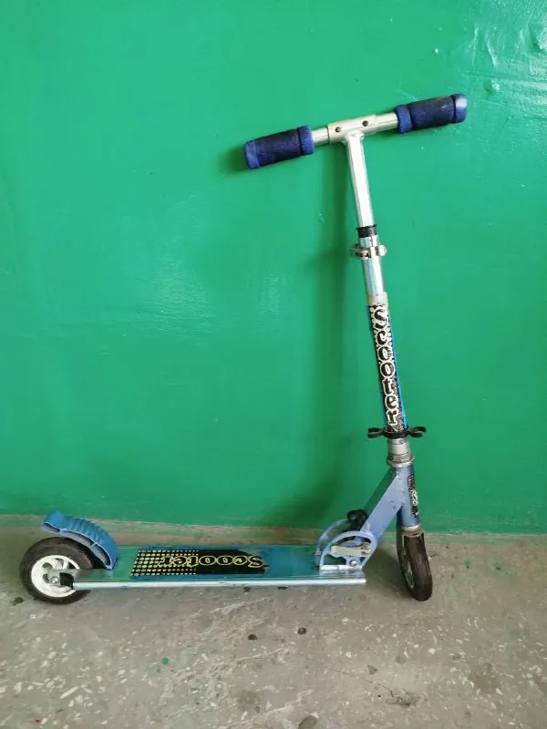 Даром. пролетарский район описание: самокат и велосипед цена: 1 руб. 📲 tg: оксана оксана 📞🇷🇺звоните:... - фотография