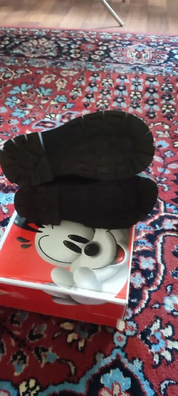 Описание: продам детские ботинки белые 30 размер. чёрные 32.хорошее качество есть несколько потёртостей. макеевка. цена: 1200 руб. 📲 tg: danil bondarenko 📞🇷🇺звоните: +79494003414 барахолка днр - фотография - 4