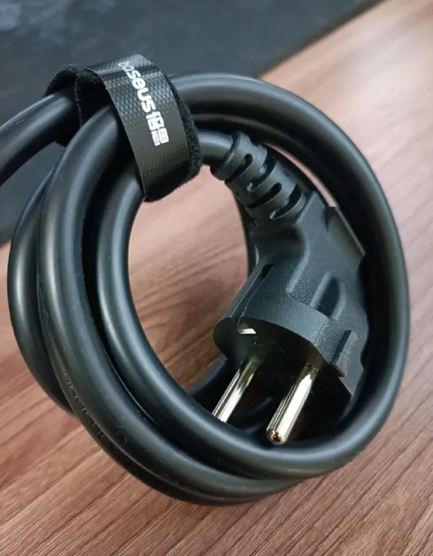 Описание: зарядная станция baseus 35w новая. донецк. цена: 2500 руб. 📲 tg: nick 📞🇷🇺звоните: +7949352... - фотография