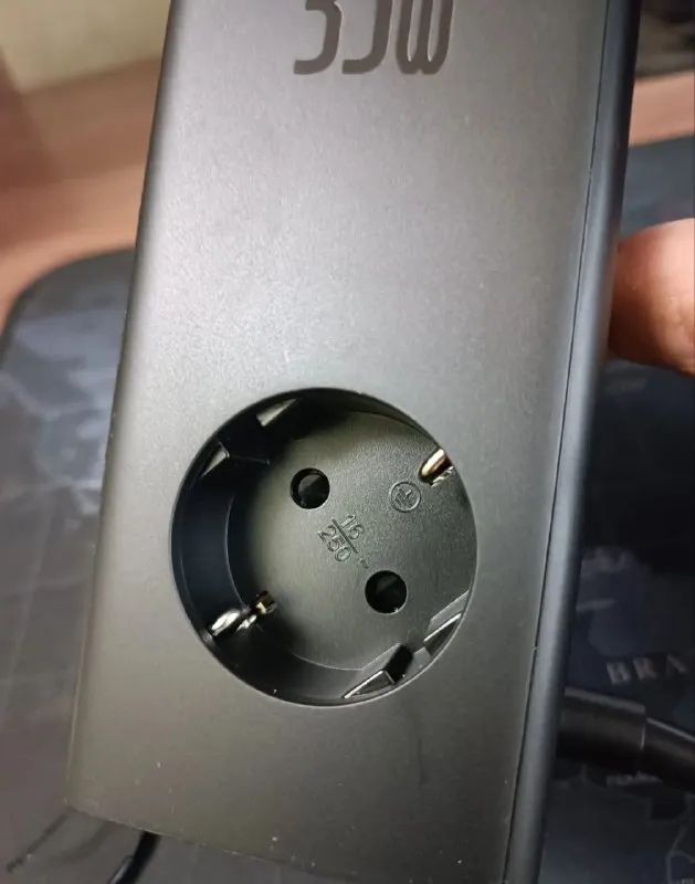 Описание: зарядная станция baseus 35w новая. донецк. цена: 2500 руб. 📲 tg: nick 📞🇷🇺звоните: +79493527538 барахолка днр - фотография - 2