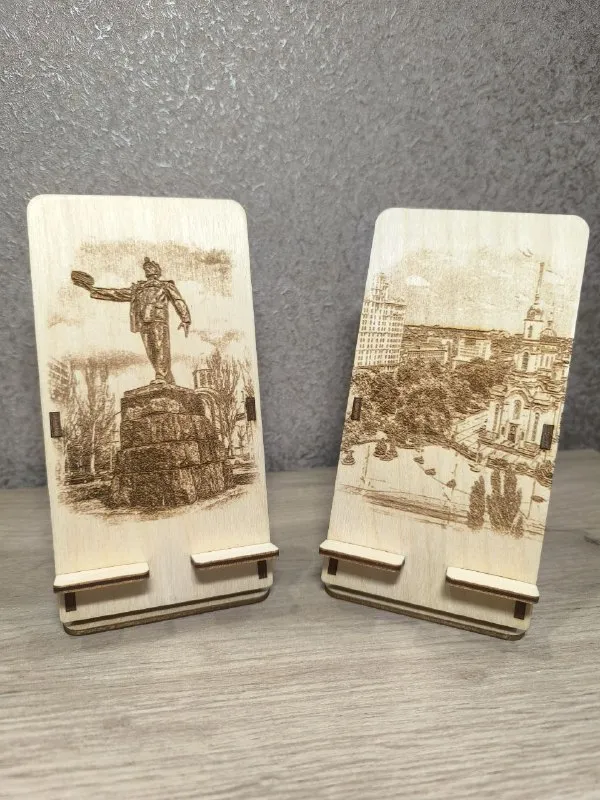 Описание: наша мастерская подарков занимается изготовлением изделий из берёзовой фанеры, а также различных игрушек и сувениров из пластика на 3d принтере!!! 👇 создаем из берёзовой фанеры👇: ✔️часы настенные ✔️ключницы ✔️светильники ✔️товары для кухни ✔️органайзеры для канцтоваров ✔️товары для животных 🔥большой выбор гравировок для ваших изделий, которые вы не найдете на маркетплейсах!!! ⚡️готовы изготовить эксклюзивные товары по вашим эскизам!!! 👇на 3d принтере печатаем👇: ⚡️подвижные игрушки ⚡️домашний декор ⚡️сувениры из био-пластика!!! цена: 1 руб. 📲 tg: екатерина 📞🇷🇺звоните: +79495071887 барахолка днр - фотография - 7