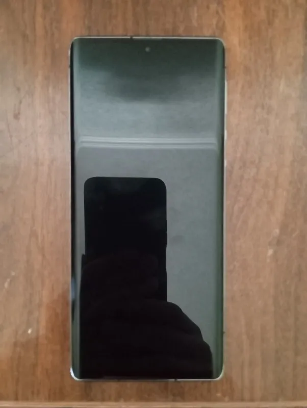 Описание: продам sharp aquos r6 12/128gb✅ мощный телефон, можно установить любую игру. состояние иде... - фотография - 1