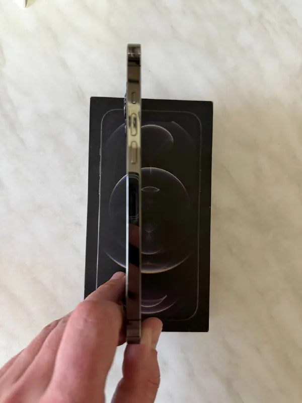 Описание: продам iphone 12 pro max 128gb без царапин и сколов, все функции работают, полный комплект, акб 87% цена: 27000 руб. 📲 tg: саша 📞🇷🇺звоните: +7949-362-24-33 барахолка днр - фотография - 5