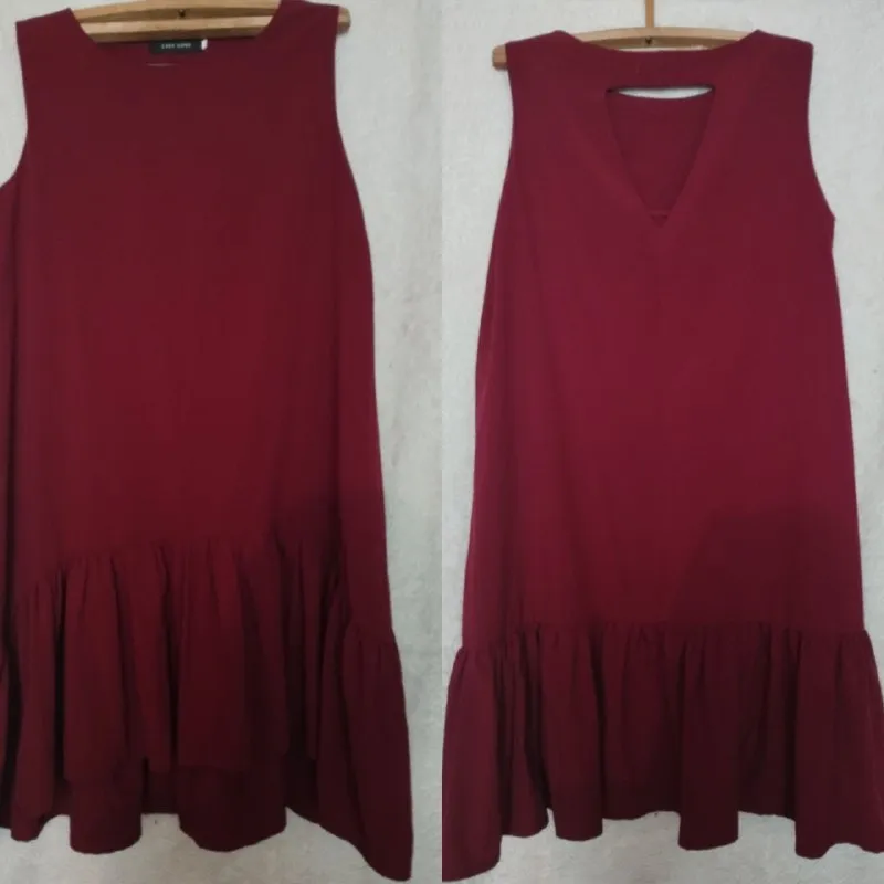 Описание: размеры 48-54. обувь сапожки 38. туфли 39 1. платье жёлтое надевала 1 раз. 600 рублей 2. платье красное 800 3. голубое 600 4. сиреневое 1000 5. костюм ни разу не надела 2000 6. сарафан 800 7. платье красное на запахе 1000 8. платье серое 500 9. сапожки надевала 1 раз. следов носки нет. 1700 10. туфли 2000. цена: 500 руб. 📲 tg: мария чорнобай 📞🇷🇺звоните: +79493619640 барахолка днр - фотография - 5