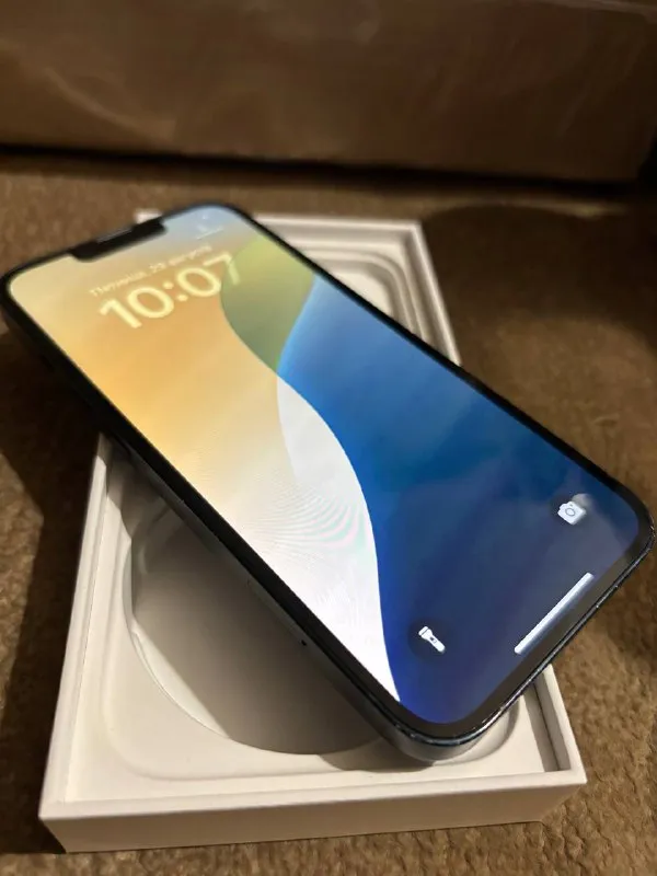 Описание: продам iphone 14 на 256 гб, в хорошем состоянии, акб 80%, коробки и шнура нет возможен торг цена: 28000 руб. 📲 tg: иван 📞🇷🇺звоните: +79034783912 барахолка днр - фотография - 2
