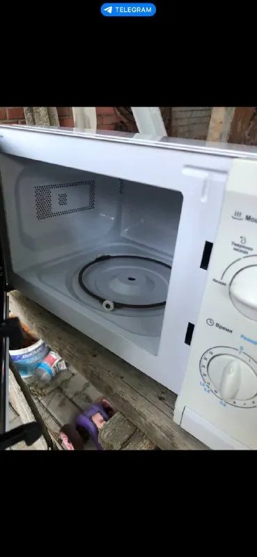Описание: микроволновка цена: 800 руб. 📲 tg: дядя вадя 📞🇷🇺звоните: +79493410884 барахолка днр - фотография - 2