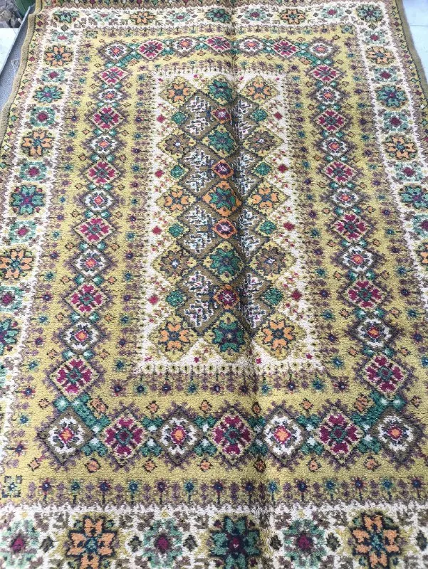 Описание: продам два ковра, шерсть. размер 245 х 165 и 190 х 135 цена за один 1500 руб. кровать 2000 руб. стулья по 1000 руб. в наличии два. цена: 1500 руб. 📲 tg: е. в. 📞🇷🇺звоните: +79493734158 барахолка днр - фотография - 6