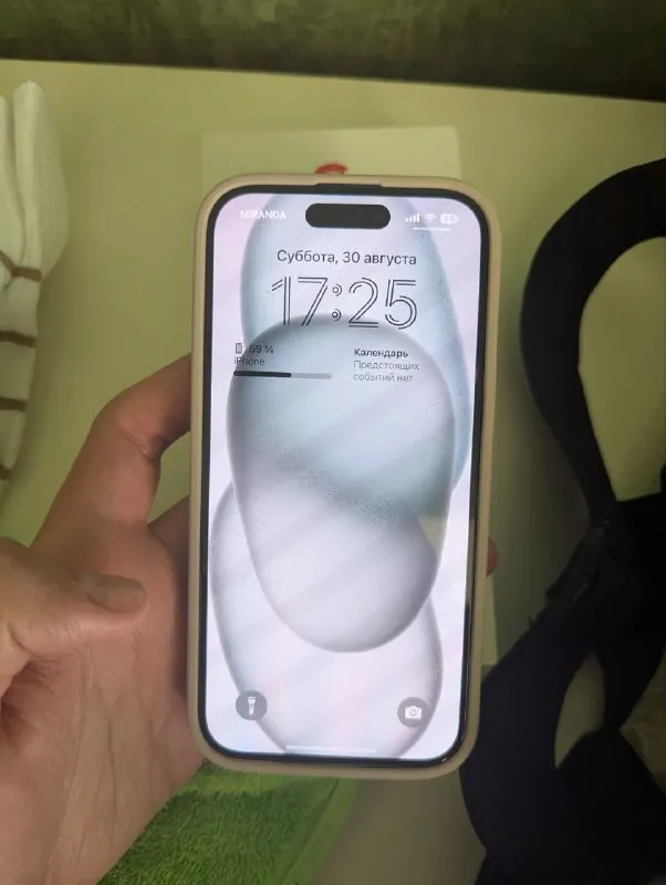 Описание: iphone 15,128 чехол зарядка, коробка, аккум 97,защитное стекло, состояние идеал цена: 4000... - фотография - 1