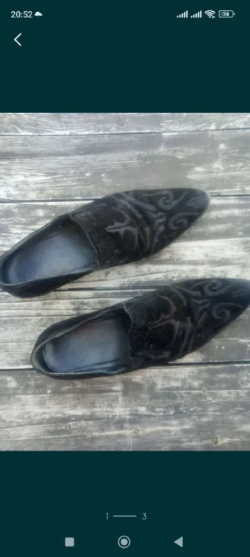 Описание: ботинки мужские осенние. 42 размер. черные. на узкую ногу. натуральная кожа. набойки после ремонта. состояние хорошее. цена 1000 р. туфли мужские натуральная замша черные. вышивка. набойки после ремонта. состояние хорошее. 1000 р. самовывоз донецк куйбышевский исполком цена: 1000 руб. 📲 tg: генадій ясир 📞🇷🇺звоните: +30958440587 барахолка днр - фотография - 3