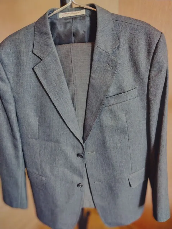 Описание: мужские костюмы цена: 1500 руб. 📲 tg: татьяна 📞🇷🇺звоните: +7-949-369-61-60 барахолка днр - фотография - 7