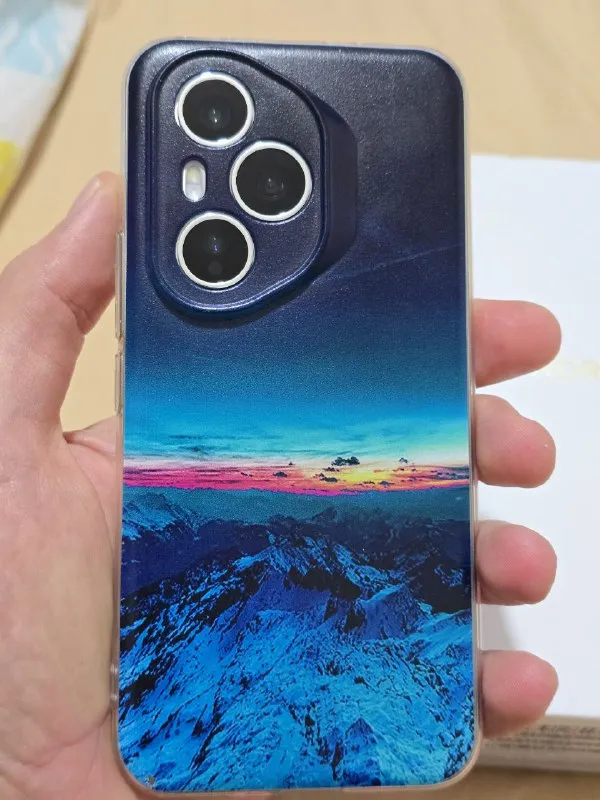 Описание: в продаже honor 400 pro 12\512 состояние нового телефона куплен две недели назад мощная батарея, крутая камера, топовое железо телефон который закроет все ваши потребности. причина продажи подарили samsung s24 ultra цена: 48000 руб. 📲 tg: гарыныч 📞🇷🇺звоните: +79493127766 барахолка днр - фотография - 3