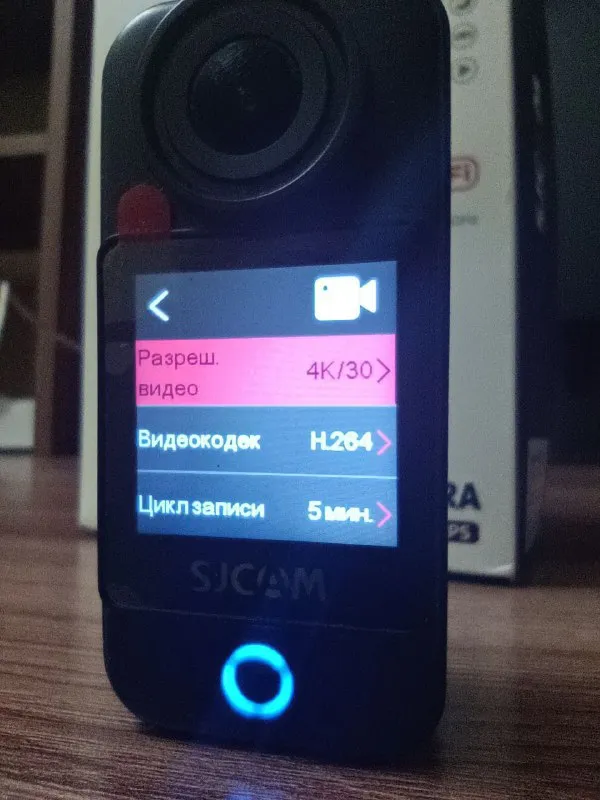 Описание: экшн камера sjcam с300 снимает видео в максимальном разрешении 4k. при съемке в hd и full hd частота кадров достигает 120 кадр. /сек и позволяет создавать эффектные ролики в движении. модель дополнена функциями видеорегистратора и веб-камеры. цифровой зум 8x, ручная настройка баланса белого и разные режимы фотосъемки. модель оснащена usb-портом и модулем wi-fi для удобного управления со смартфона через мобильное приложение sjcam zone. идеальное состояние. полный комплект со всеми креплениями и аква боксом. донецк. цена: 8000 руб. 📲 tg: nick 📞🇷🇺звоните: +79493527538 барахолка днр - фотография - 5