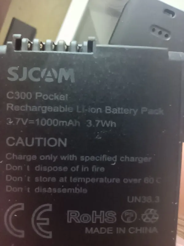 Описание: экшн камера sjcam с300 снимает видео в максимальном разрешении 4k. при съемке в hd и full hd частота кадров достигает 120 кадр. /сек и позволяет создавать эффектные ролики в движении. модель дополнена функциями видеорегистратора и веб-камеры. цифровой зум 8x, ручная настройка баланса белого и разные режимы фотосъемки. модель оснащена usb-портом и модулем wi-fi для удобного управления со смартфона через мобильное приложение sjcam zone. идеальное состояние. полный комплект со всеми креплениями и аква боксом. донецк. цена: 8000 руб. 📲 tg: nick 📞🇷🇺звоните: +79493527538 барахолка днр - фотография - 6