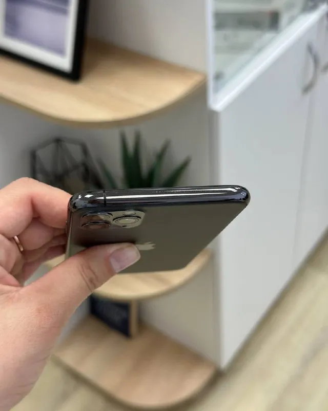 Описание: 🛒iphone 11 pro max space 256gb 👉рассрочка до 6 месяцев. 👉в комплекте: зарядное устройство,... - фотография