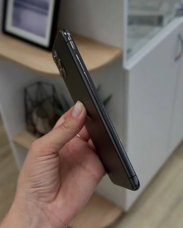 Описание: 🛒iphone 11 pro max space 256gb 👉рассрочка до 6 месяцев. 👉в комплекте: зарядное устройство, коробка. 6 месяцев гарантии. 👉доставка в подарок 🎁 цена: 19000 руб. 📲 tg: алина 🖤 📞🇷🇺звоните: 79654443731 барахолка днр - фотография - 4