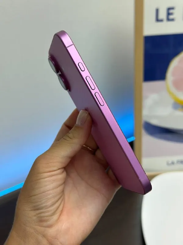 Описание: 🛒iphone 16 ultramarine 512gb 👉рассрочка до 12 месяцев. 👉полный оригинальный комплект, любые проверки, год гарантии. 👉доставка и защитное стекло в подарок 🎁 цена: 70000 руб. 📲 tg: марина 🖤 📞🇷🇺звоните: 90676540053 барахолка днр - фотография - 5