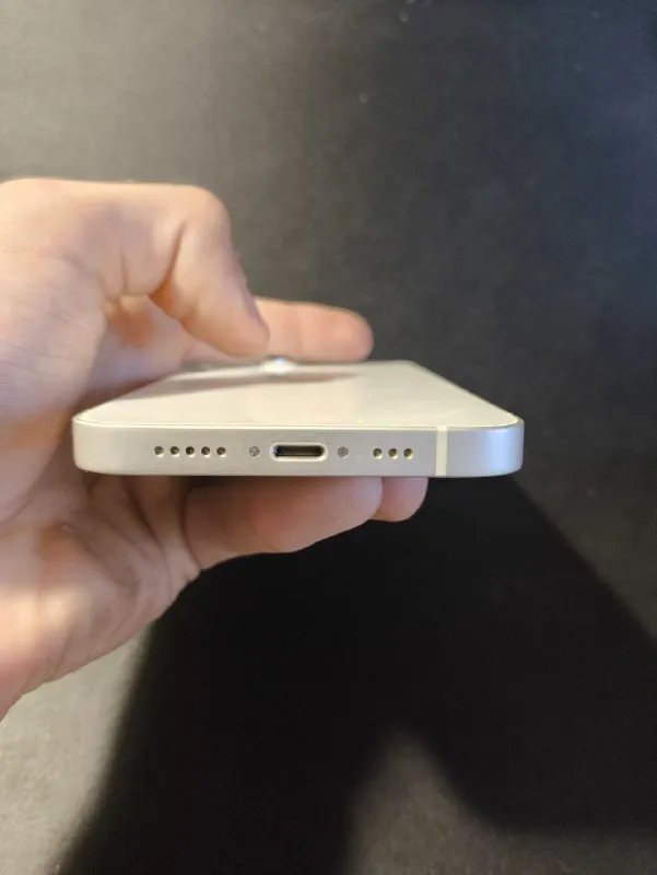 Описание: продаю iphone 13 white⚪ 128 акб 87% телефон в отличном состоянии без потёртостей, не битый, не вскрывался💎 face id, true tone, всё функции работают. любые проверки цена 32 тыс. быстрым в цене уступлю. телефон-тг +79495765203 город:макеевка цена: 32000 руб. 📲 tg:. 📞🇷🇺звоните: +79495765203 барахолка днр - фотография - 2