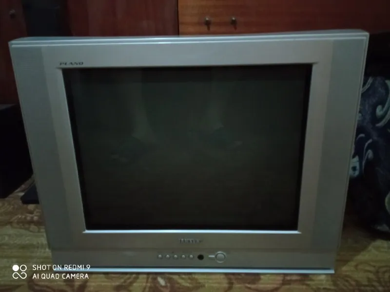 Описание: продам телевизор samsung 21 в хорошем состоянии, кинескоп с большим запасом яркости цена:... - фотография