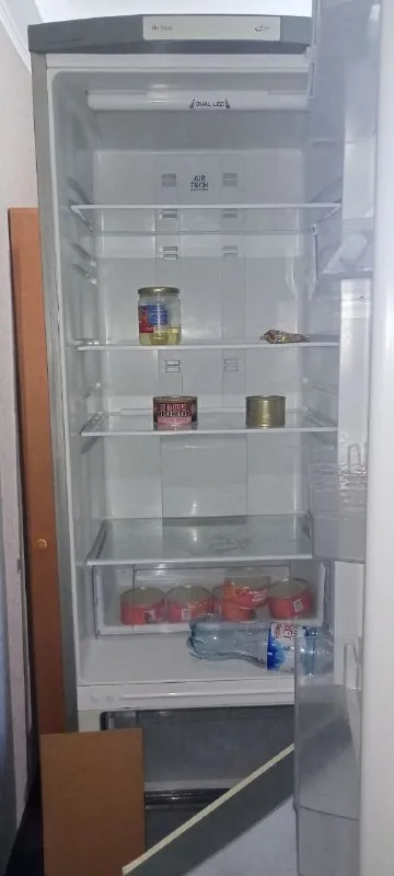 Описание: холодильник hotpoint ariston. перестал морозить. мотор и электроника рабочие. 6000. чистый, без запахов. сушилка напольная. запечатана, новая. 750. ванна надувная для купания лежачих больных. с лейкой + подушка под голову. компрессор. новая. 5000 р. подушка надувная под голову и шею больного. удобная, т к. не надо приподнимать больного, а просто надувается и сдувается компрессор. плотная, прорезиненная. второй такой здесь не найдете. 3000. цена: 3000 руб. 📲 tg: ольга ольгина 📞🇷🇺звоните: +79498436170 барахолка днр - фотография - 2