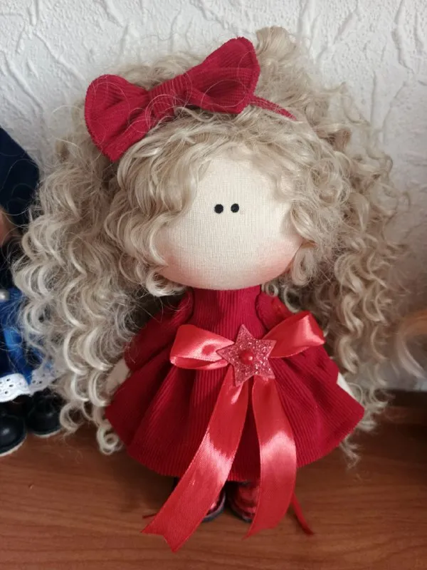 Описание: куколки ручной работы, по фото и для души, кожаная обувь, хорошие волосы. пишите, звоните) цена: 1 руб. 📲 tg: елена терехова 📞🇷🇺звоните: +79496140119 барахолка днр - фотография - 4