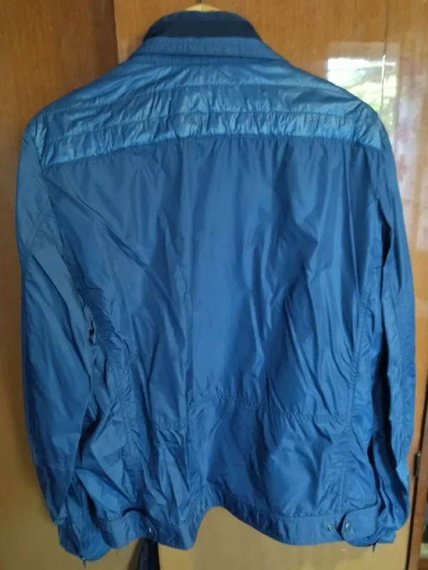 Описание: куртка мужская ветровка hilfiger denim. длина 78 см, длина рукава 71 см, ширина плеч 52 см... - фотография