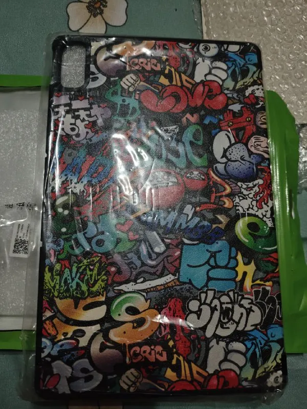 Описание: продаю чехлы на телефон poco x3/ x3 pro. цены от 100р до 200р. какой конкретно интересует-... - фотография