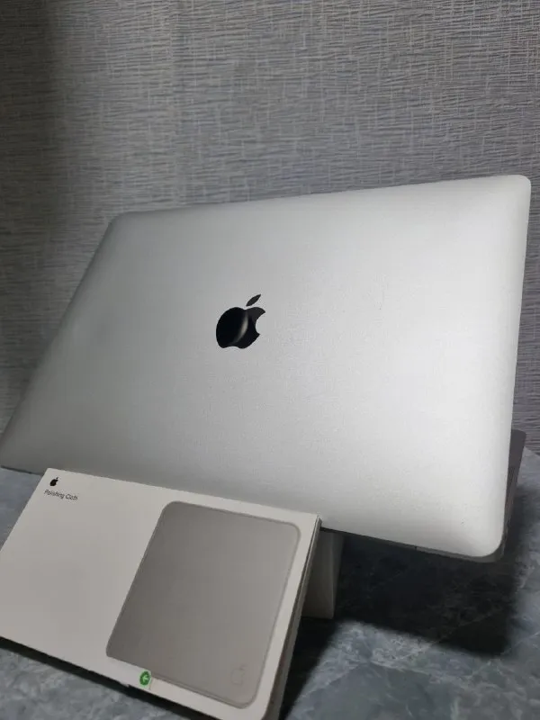 Описание: 🍏 macbook air 13" (2019) — intel i5 / 8gb / 128gb ssd лёгкий, надёжный и стильный — класси... - фотография - 1