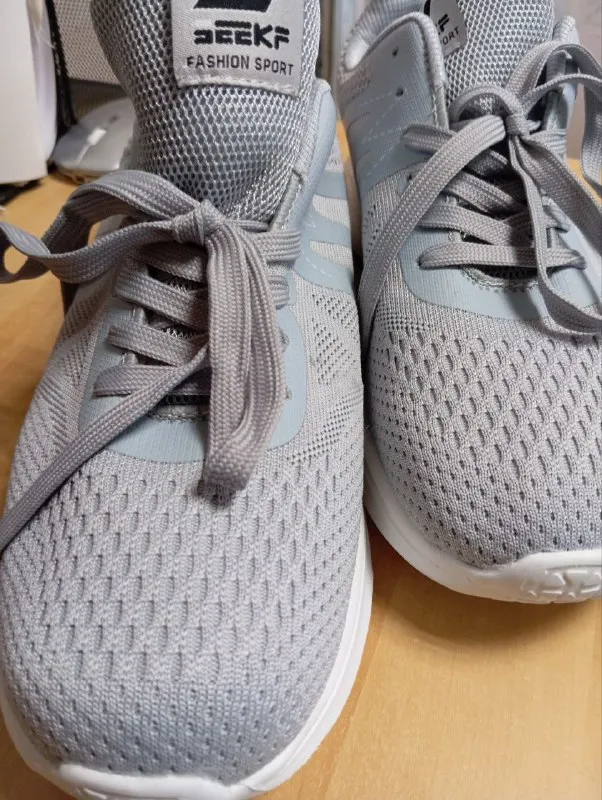 Описание: кроссовки мужские. .размер 43-44. цена: 1000 руб. 📲 tg: галина м 📞🇷🇺звоните: +79493688217... - фотография