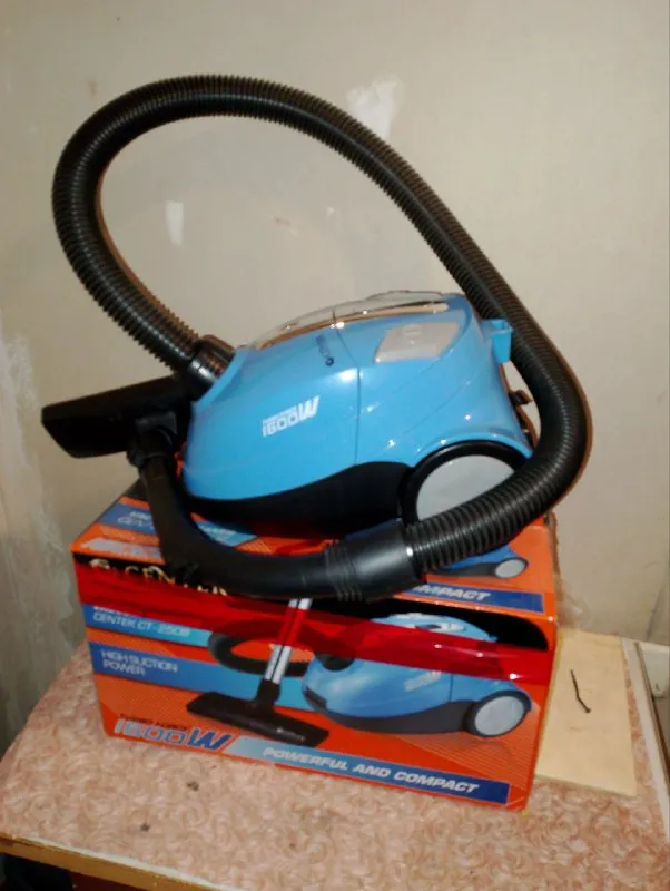 Описание: продам пылесос в хорошем состоянии (почти новый, пользовались несколько раз) цена: 2500 ру... - фотография