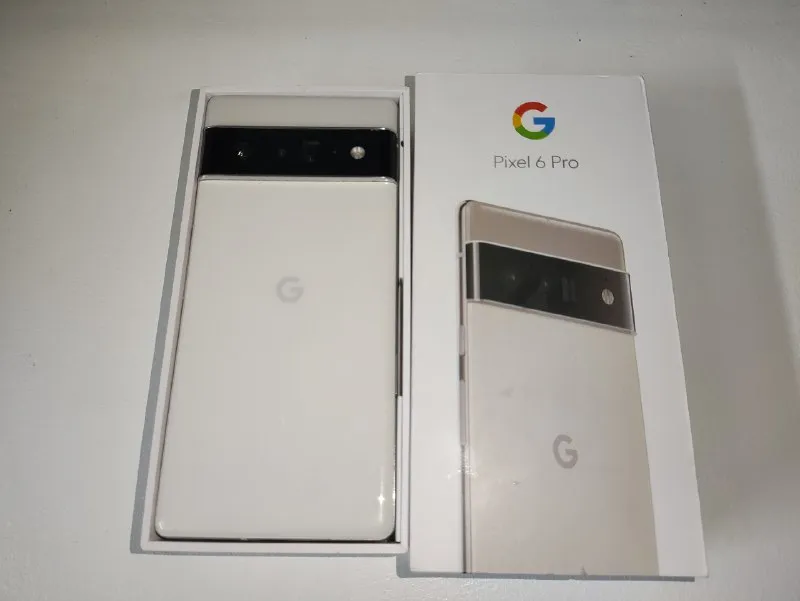 Описание: продам google pixel 6 pro, 12/128, коробка имеется. наверху экрана имеется пятно чёрное, н... - фотография - 1