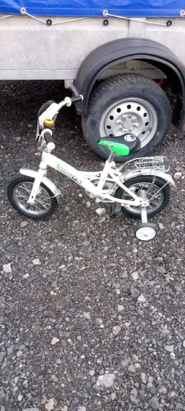 Описание: продам хороший детский велосипед, хороший, не разу не успели пользоваться, потому что и уе... - фотография