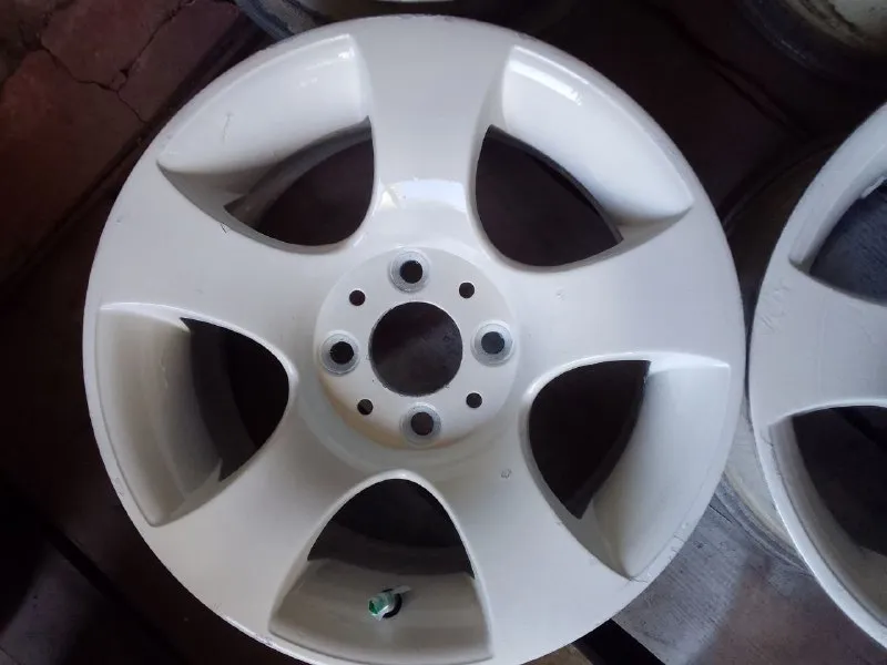 Описание: продам литые диски подходят ко всем вазам 4×98×13 от 01 до 07 от 08 до 015 мариуполь 13 квартал цена: 10000 руб. 📲 tg: абакан 📞🇷🇺звоните: +79495100216 барахолка днр - фотография - 2