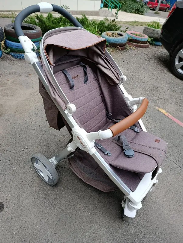 Описание: продам детскую прогулочную коляску состояние отличное торг цена: 6500 руб. 📲 tg: bogdan vladimirovich 📞🇷🇺звоните: +79495202636 барахолка днр - фотография - 2