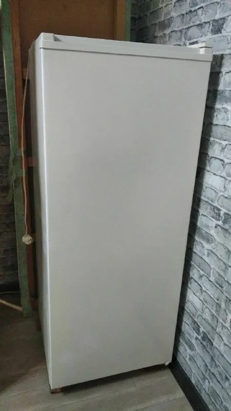 Описание: холодильник донбасс, в хорошем и внешнем и рабочем состоянии. пролетарский рвйон цена: 850... - фотография