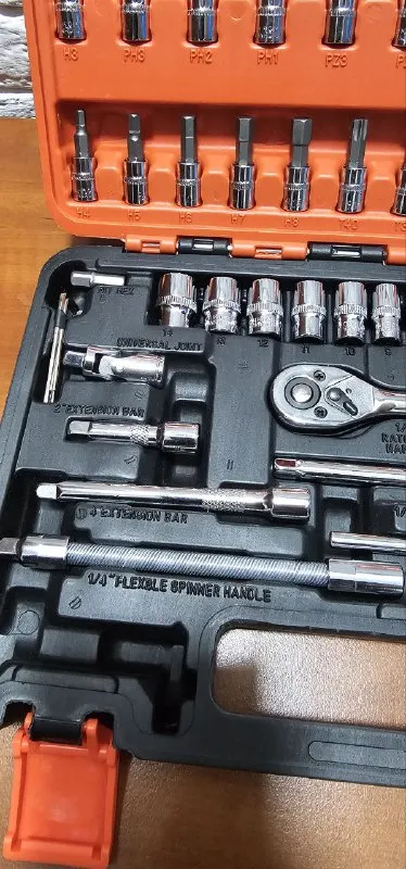 Описание: продам новый набор инструментов 46 предметов донецк цена: 1100 руб. 📲 tg: azarich 📞🇷🇺звоните: 79493623121 барахолка днр - фотография - 2