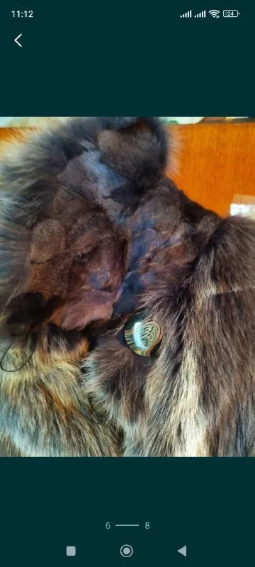 Описание: шуба из натурального меха (песец). производство финляндия. 52 размер. цвет серый. шубе 10 лет. состояние хорошее. длина 98 см, длина рукава 65 см, ширина плеч 38 см, ширина груди 60 см, ширина низ 74. ширина в закрытом виде 62 см. цена 4000 р куртка женская осенняя. цвет пудра. размер 52. длина 73 см, ширина 57 см, длина рукава 61-65 см. состояние отличное. цена 1500 р. куртка женская зимняя. 100% полиэстер. салатовая. очень теплая легкая. мех отстегивается. капюшон не отстегивается. указан размер 56, но маломер на 52. длина 100 см, длина рукава 66 см, ширина плеч по спине 43 см, ширина груди 62 см, ширина бедер 66 см. состояние очень хорошее. цена 4000 р самовывоз донецк куйбышевский исполком цена: 1500 руб. 📲 tg: gena1954 📞🇷🇺звоните: +79494412070 барахолка днр - фотография - 9