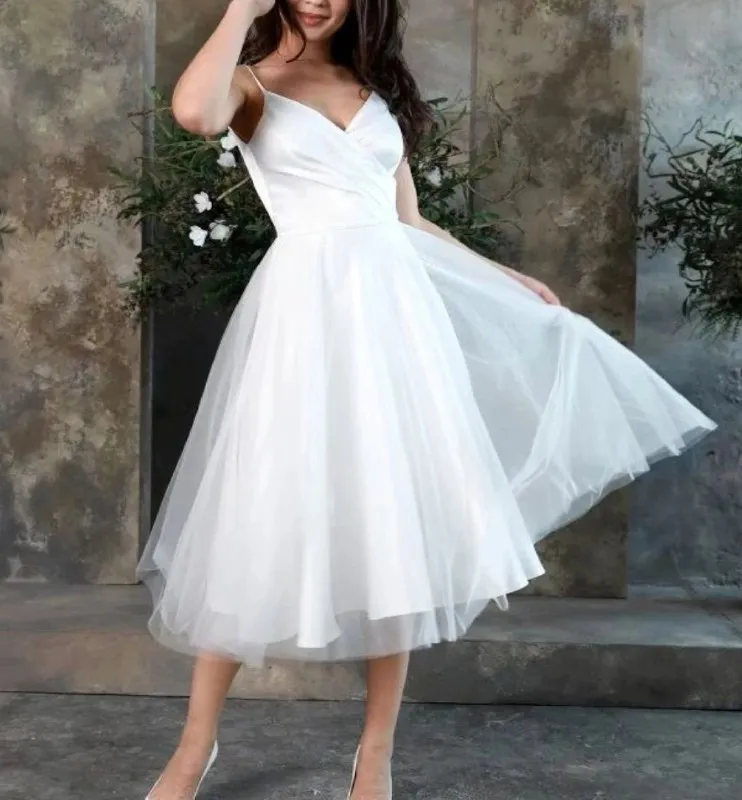 Описание: выпускное, пышное, белое платье, подойдёт на размер 38-44 цена: 11000 руб. 📲 tg: людмила к... - фотография