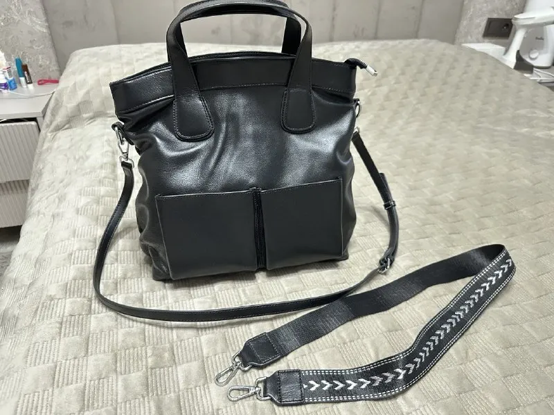 Описание: новая сумка! натуральная кожа снаружи кармашки рабочие размер 33:32 см в комплекте кожаный и текстильный ремешки. цена: 3500 руб. 📲 tg: - татьяна 📞🇷🇺звоните: +79494176536 барахолка днр - фотография - 2