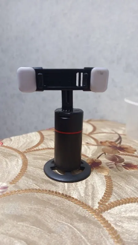 Описание: продам: 1. весы напольные в хорошем состоянии. цена - 400руб. 2. салатницы в хорошем состо... - фотография