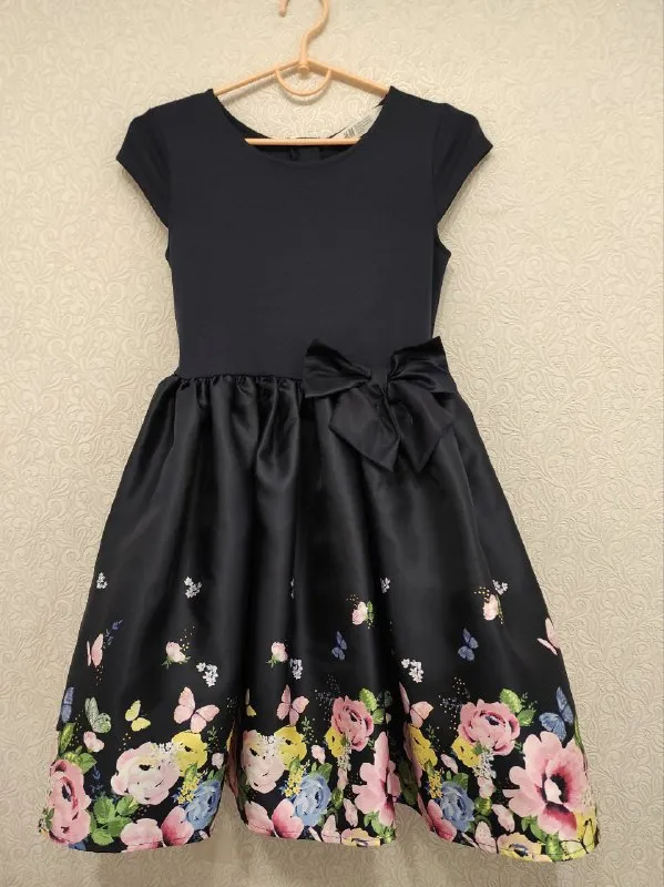 Описание: продам красивейшие платья известной фирмы h&m. на возраст 8-10 лет. без дефектов! надевались 1 раз. в прекрасном состоянии! дополнительные фото и замеры скину. донецк. цена 2500 рублей, за 1 платье. цена: 2500 руб. 📲 tg: ирина 📞🇷🇺звоните: +79494187535 барахолка днр - фотография - 4