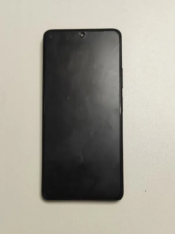 Описание: redmi note 10 pro 8/256 13 андроид, 14 miui 256 гигабайт хранилище, 8 гигабайт оперативной памяти телефон в отличном состоянии, кроме скола на задней части оригинальные блок зарядки и кабель в комплекте цена: 10000 руб. 📲 tg: oniiiich 📞🇷🇺звоните: +79494581566 барахолка днр - фотография - 2