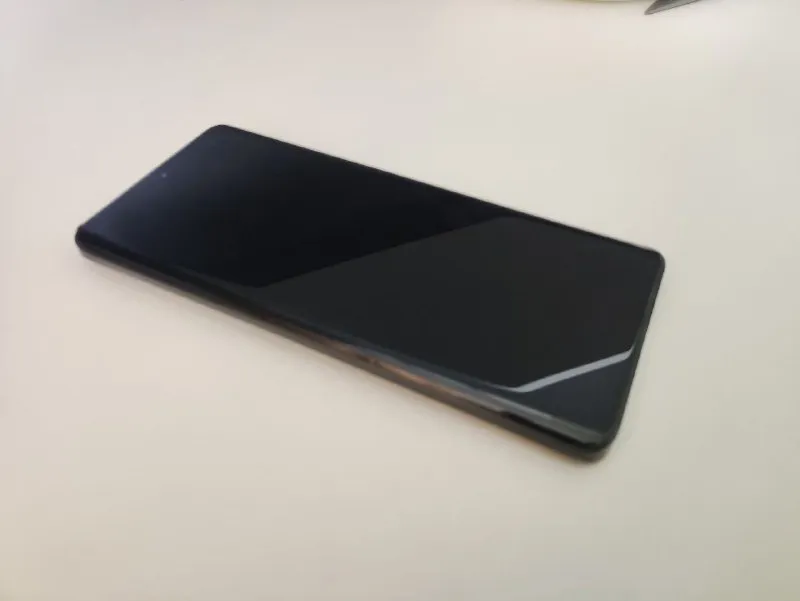 Описание: продам xiaomi redmi note 13 pro+ 5g 12+12/512. телефон в хорошем состоянии, мощный, с мощным процессором и оснащён большой памятью, камера 200 m p, экран "водопад", стоит на экране матовая плёнка, hyperos 2. телефон подойдёт для игр, просмотров видеороликов, фильмов, сериалов. отличный подарок самому себе и родным! в подарок оригинальная зарядка 120w и чехол!! цена: 15000 руб. 📲 tg: c z a r 📞🇷🇺звоните: +79496137377 барахолка днр - фотография - 2