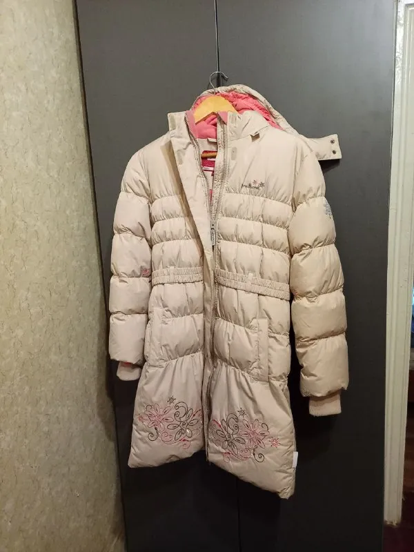 Описание: куртка тёплая, подростковая на зиму (новая) цена: 3500 руб. 📲 tg: яна 📞🇷🇺звоните: +79493625537 барахолка днр - фотография - 3