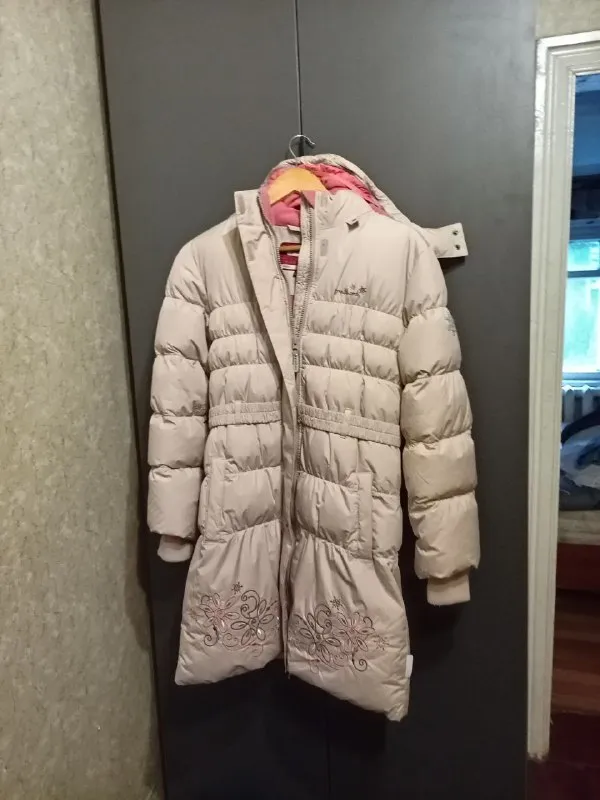 Описание: куртка тёплая, подростковая на зиму (новая) цена: 3500 руб. 📲 tg: яна 📞🇷🇺звоните: +79493625537 барахолка днр - фотография - 4