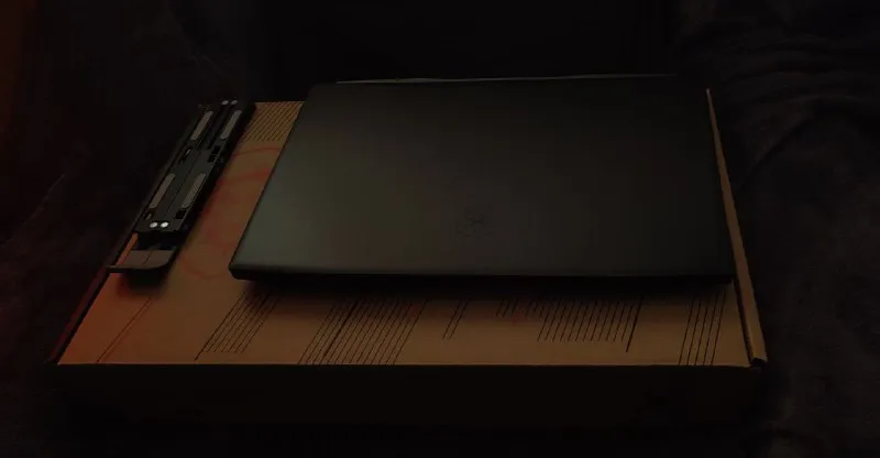 В продаже игровой ноутбук msi katana gf76 12uc-257xru 🔥 серия ноутбуков katana сочетает в себе уникальные характеристики для любых видов деятельности, будь то игры, учёба или работа ✍ мощный процессор 12 поколения на базе i7(intel i7 12650h) в совокупности с 16гб оперативной памяти обеспечивают быстродействие системы при больших нагрузках, а видеокарта nvidia rtx 3050 (4гб) вытягивает даже самые сложные проекты и практически все современные игры на высоких настройках широкий ips экран 17,3" с частотой до 144гц также установлен ssd накопитель на 1тб и проведено полное тех. обслуживание, включая замену термопасты; установлена и активирована windows 11 pro, все необходимые драйвера и программы, в том числе пакет приложений ms office 25; в комплекте идёт зарядное устройство, подставка и утепленный чехол с защищённым отсеком для ноутбука и множеством дополнительных отделов для аксессуаров или документов цена: 70.000₽ + небольшой торг город: макеевка телефон: +79494272808, +79969097050 или в лс - фотография - 2