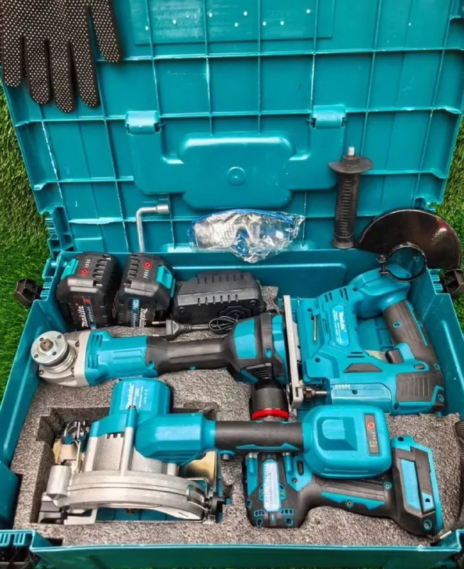 Набор инструментов 4-в-1: болгарка + лобзик + циркулярка + шуруповёрт с 2 акб (4.0 а·ч) цена 9000₽ ❗️❗️❗️❗️➡️ tg: настя 📞+79494147553 доставим донецк, макеевка 🔥 полный комплект в одном кейсе: ✅ аккумуляторная болгарка (ушм) 125 мм – резка металла, плитки, камня ✅ лобзик с маятниковым ходом – фигурный рез по дереву, пластику, тонкому металлу ✅ мини-циркулярка- распил досок, ламината, фанеры (глубина реза до 40 мм) ✅ шуруповёрт с реверсом – сборка мебели, монтаж гипсокартона, работы по дому ✅ 2 аккумулятора 4.0 а·ч – увеличенное время работы без подзарядки ✅ быстрое зарядное устройство – полная зарядка за 3 часа ✅ профессиональный кейс – удобное хранение и транспортировка ⚡напряжение: 18–20v (мощные бесщеточные двигатели) - аккумуляторы: li-ion 4.0 а·ч (2 шт. ) – совместимы со всеми инструментами набора - регулировка скорости: у болгарки, лобзика и шуруповёрта - фотография - 3