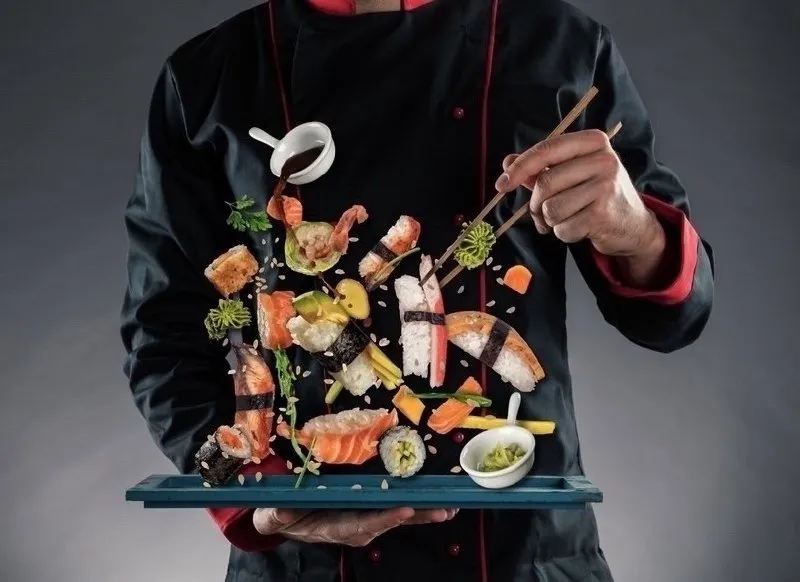 В суши-бар, в донецке (кировский район) требуются сотрудники, парни и девушки от 17 до 30 лет. полно... - фотография