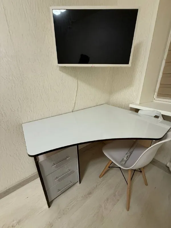 Комната, 11.5 м² м народное ополчение • 5 мин пешком • 3-комнатная квартира • 3 этаж из 5 • ул демьяна бедного 3 к2, на карте 30 000 ₽/мес, без комиссии большой гайд по аренде холодильник • стиральная машина • интернет • мебель • телевизор • посудомойка • кондиционер • с животными • с детьми • мусоропровод • лифт • консьерж район хорошёво-мнёвники чистота 4.06 транспорт 4.47 парки и скверы 3.70 субаренда. Аренда. Субаренда. Комната м народное ополчение ул демьяна бедного 3 к2 30 000 /мес, без комиссии холодильник, стиральная машина, интернет мебель, телевизор аренда. Субаренда. На долгий срок, в соседях хотели бы видеть девушку. Ку в месяц +-2500. Залог 15 тыс. Рядом с домом есть все необходимое. Автобусная остановка напротив дома, метро близко. © предоплату до просмотра просят только мошенники! 𝓣𝓪𝓽𝓪𝓻𝓲𝓷, написать уровень доверия низкий ⚠️ выложить квартиру бесплатно - фотография - 6