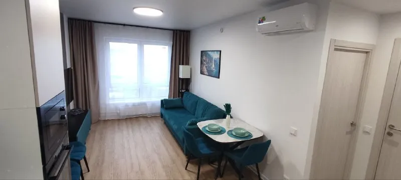 2-комн квартира, 36 м² м красный строитель • 5 мин пешком • 22 этаж из 33 • ул дорожная 46 к3, на карте 76 000 ₽/мес, без комиссии большой гайд по аренде холодильник • стиральная машина • интернет • мебель • посудомойка • кондиционер • с детьми • телевизор • лифт • с животными • мусоропровод • консьерж собственник. Сдается впервые. Собственник. Квартира полностью готова к заселению. 5 минут пешком до мцд красный строитель, 15 минут до м. Аннино. Залог 75 тыс, только долгосрочная аренда. © предоплату до просмотра просят только мошенники! Юлия, написать уровень доверия низкий ⚠️ выложить квартиру бесплатно - фотография - 5