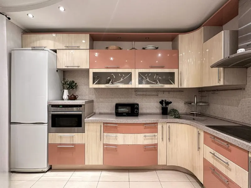 Комната, 14.6 м² м кузьминки • 18 мин пешком • 4-комнатная квартира • 5 этаж из 23 • ул васильцовский стан 11, на карте 37 000 ₽/мес, без комиссии большой гайд по аренде холодильник • стиральная машина • интернет • мебель • лифт • мусоропровод • посудомойка • кондиционер • с животными • с детьми • телевизор • консьерж рязанский район чистота 3.64 транспорт 4.01 парки и скверы 4.50 агент. Сдается в аренду отдельная комната в просторной, благоустроенной квартире. Стильное пространство в светлых тонах оборудовано всем необходимым: удобная кровать, рабочее место с естественным освещением, вместительный шкаф-купе, комод, прикроватные тумбы, зеркало в полный рост и кондиционер. Elena, написать уровень доверия средний 🆗 выложить квартиру бесплатно - фотография - 5